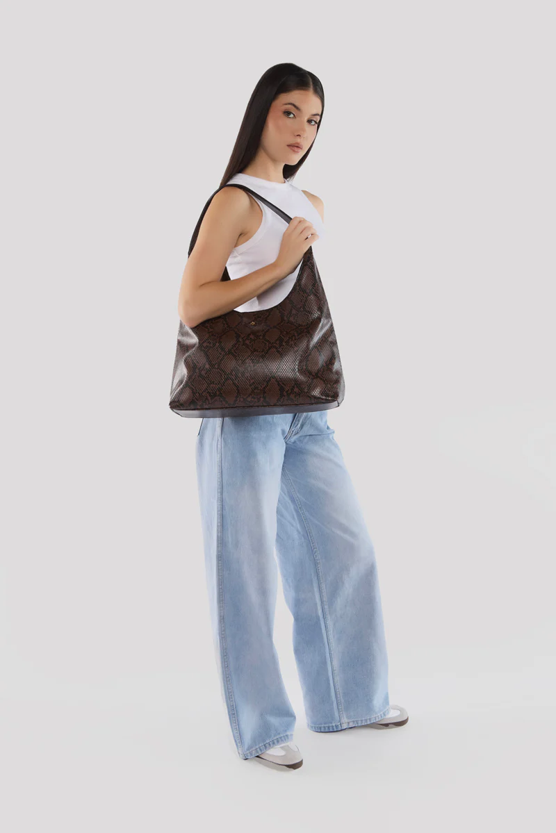 Jami - Chocolate Snake - Image 4