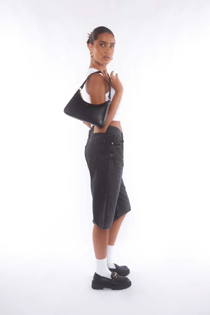Josee - Black - Image 5